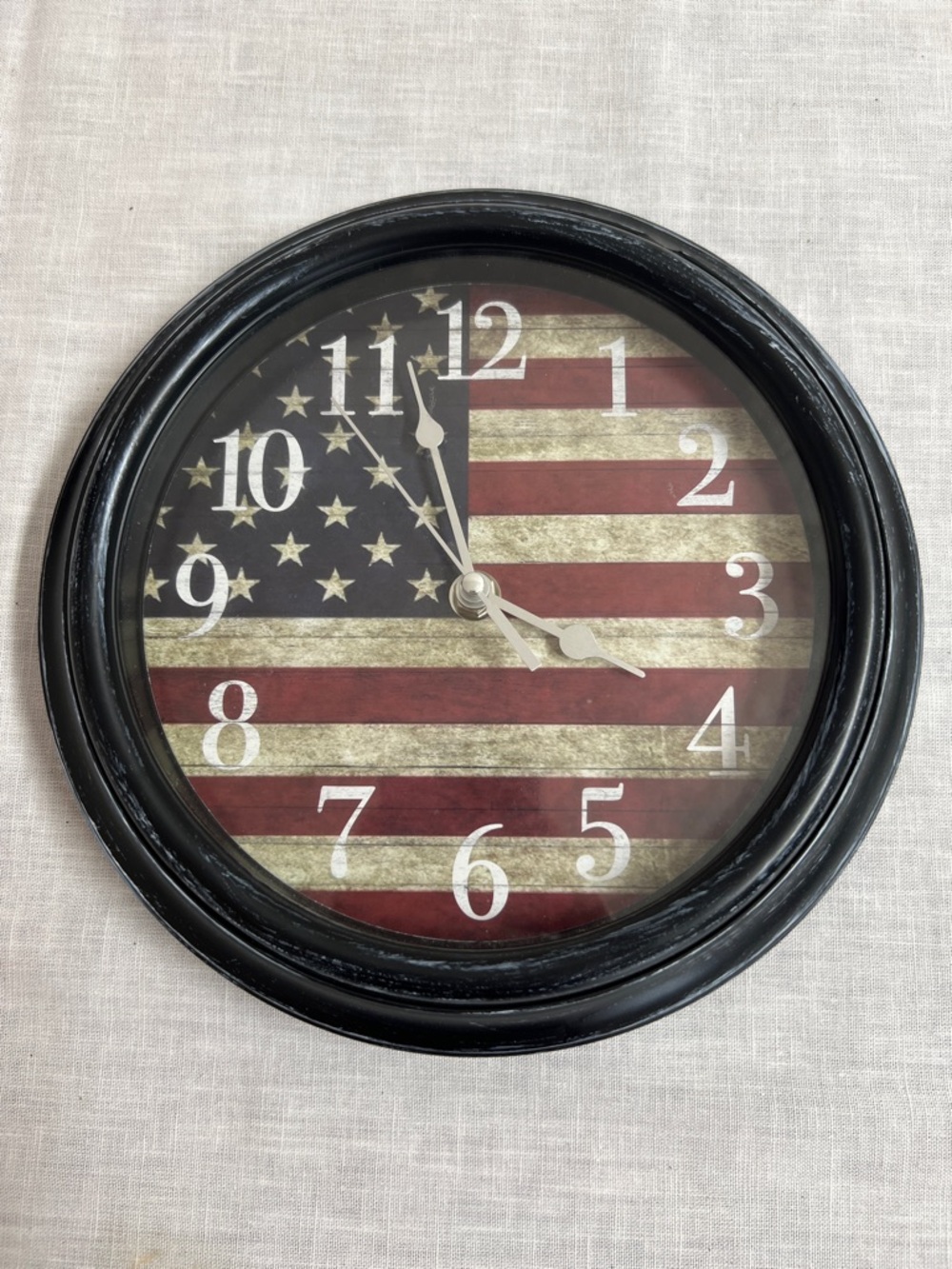 🌞 Patriotic Black Framed American Flag Wall Clock